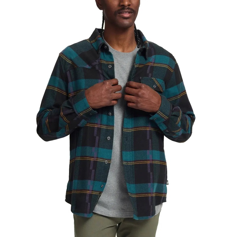 Howler Brothers Harker’s Flannel – Backdrop Plaid : Phantom Blue Backdrop Plaid : Phantom Blue M