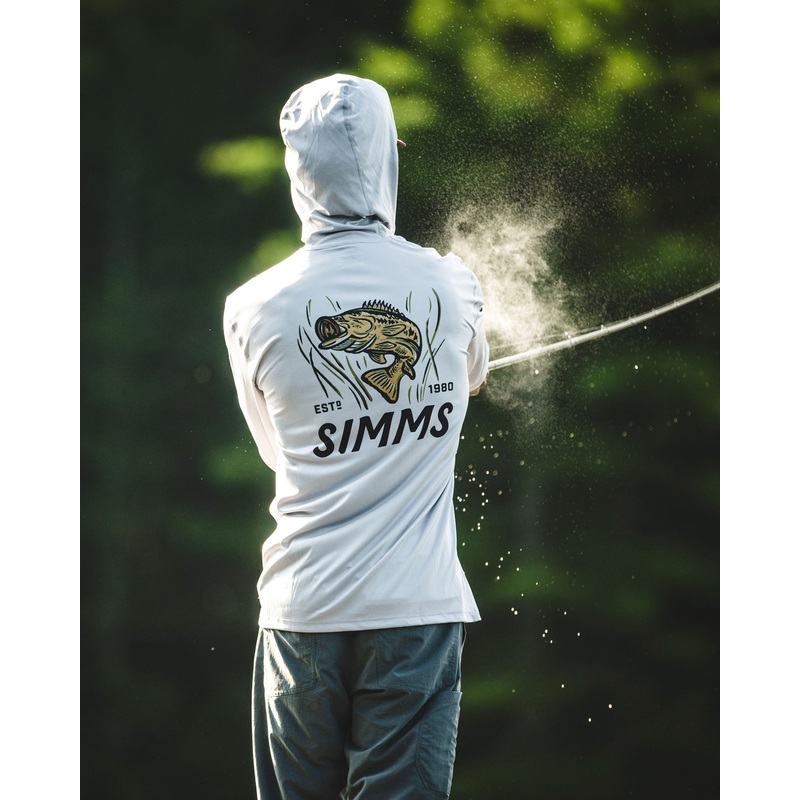 SIMMS M’S TECH HOODY – ARTIST SERIES Sterling/bass Medium