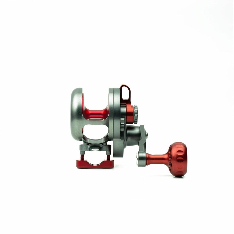 Seigler LGN Large Game Narrow Lever Drag Reels Smoke/Red Right