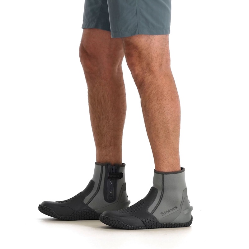 Simms M’s Zipit Flats Bootie 5 Cinder