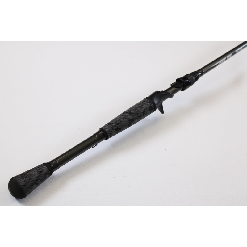 TFO Tactical Elite Bass TLE SC 747-1 7’4″ Ex-Heavy – Used Casting Rod – Excellent Condition
